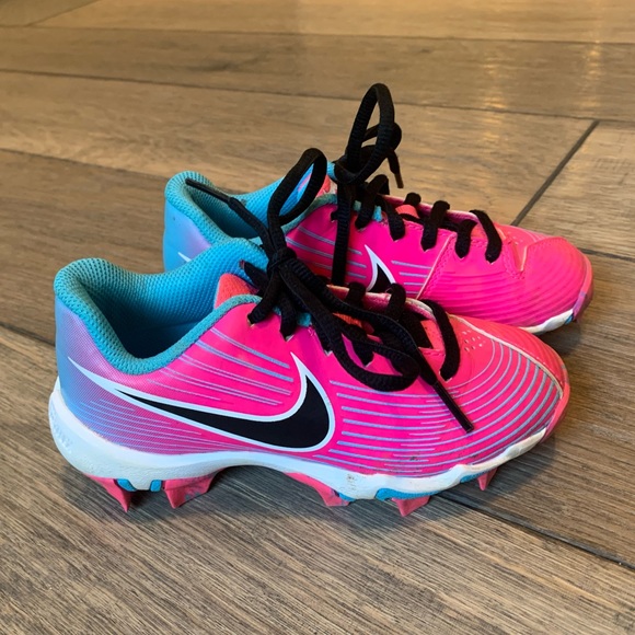 Nike Other - Nike Girls Hyperdiamond 4 Keystone Softball Cleats - Amazing condition Size 11C